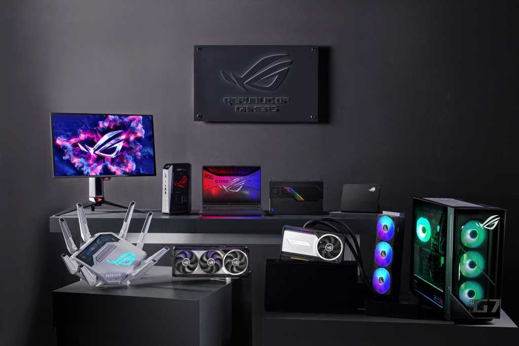 1. Rog Event Product Lineup 1.jpg