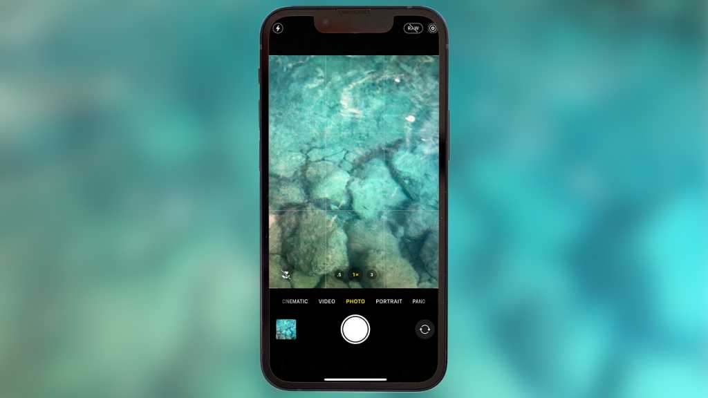 How To Take Underwater Photos With Iphone.jpg