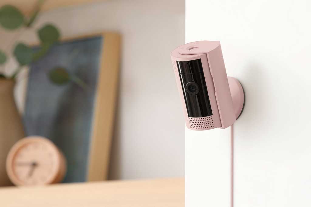 Pan Tilt Indoor Cam Wall Mount Blush.jpg