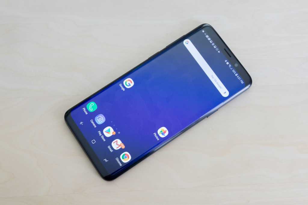 Samsung Galaxy S9 Hero 100752156 Orig.jpg