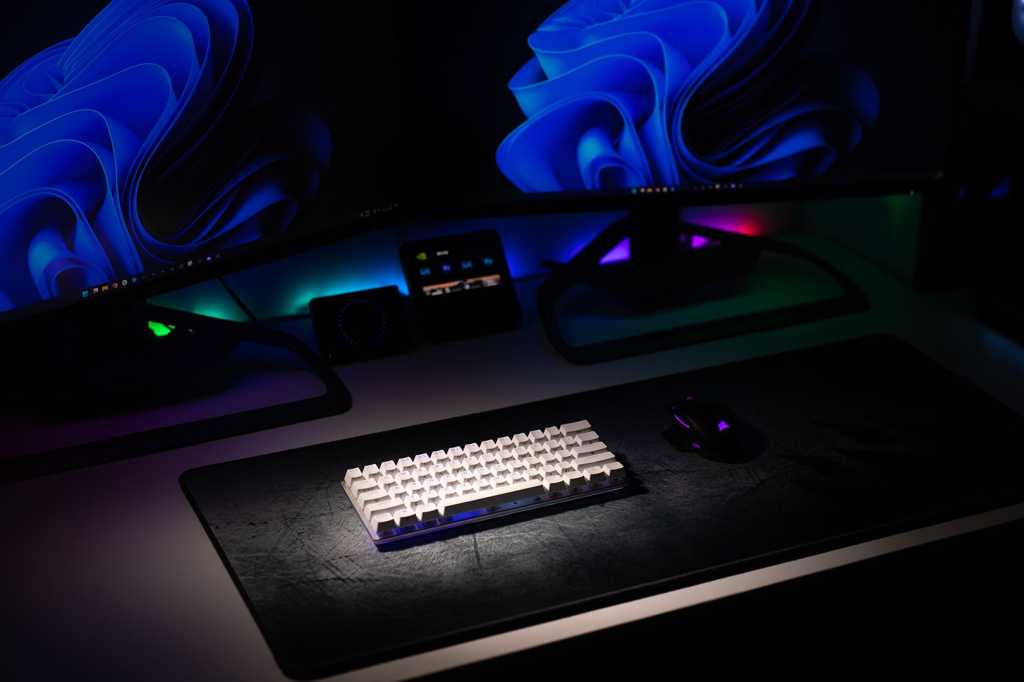 Corsair Pc Accessories.jpg