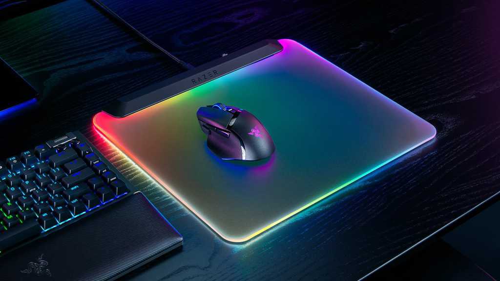 Razer Firefly V2 Pro Mousepad.jpg