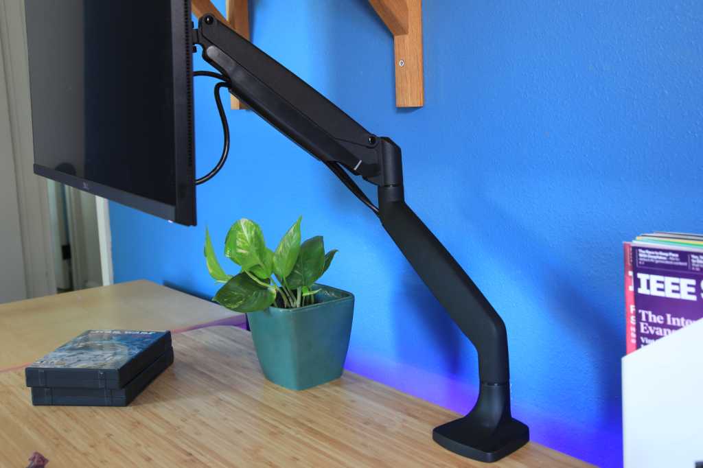 Workstream By Monoprice Single Arm Best Monitor Arms.jpg