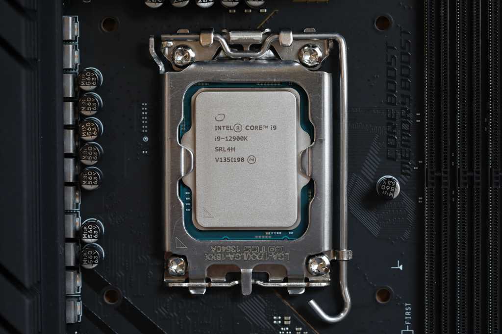 12th gen core i9 12900k in socket.jpg