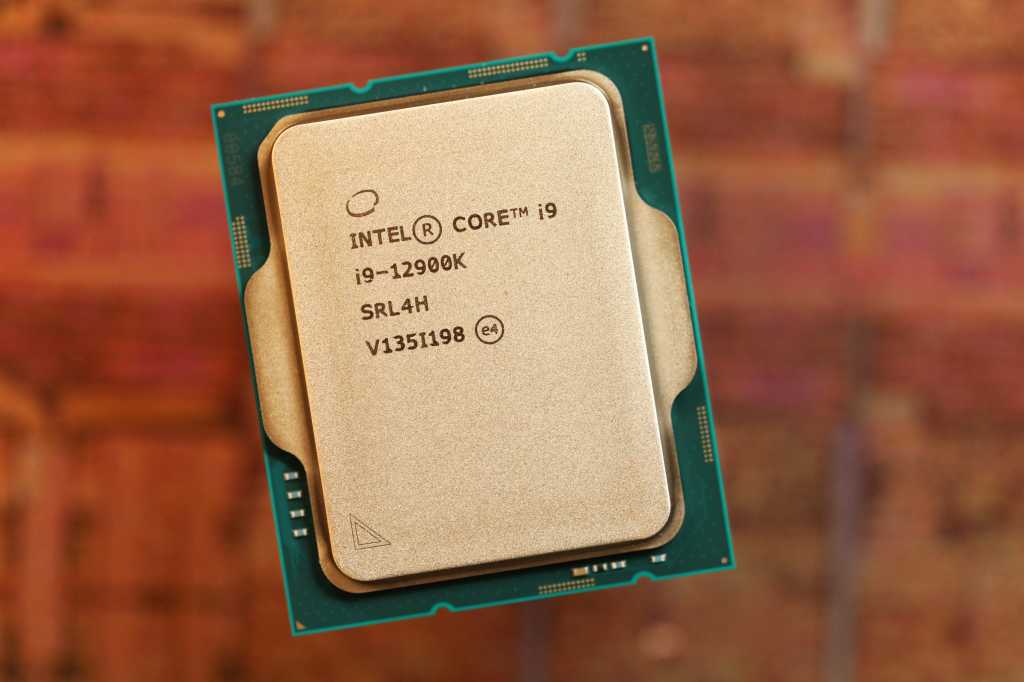 12th gen core i9 12900k hero close up.jpg
