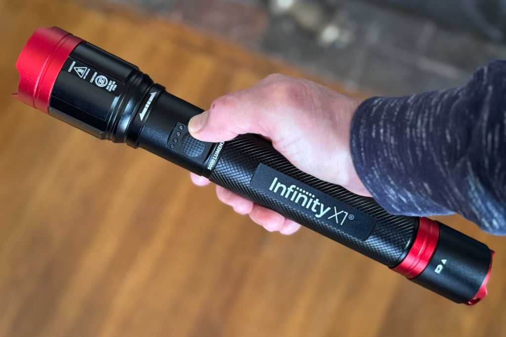 Infinity x1 flashlight.jpg