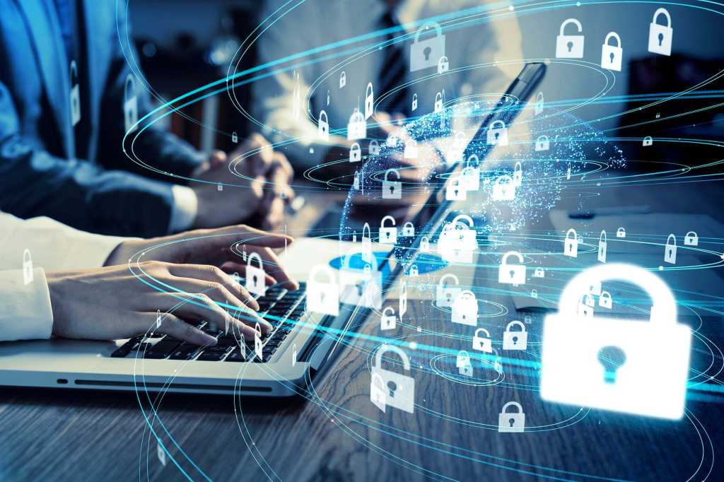 Cso nw cloud security data protection encryption movement transition by metamorworks gettyimages 113.jpeg