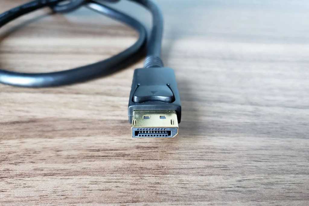 Displayport cable 1.jpg