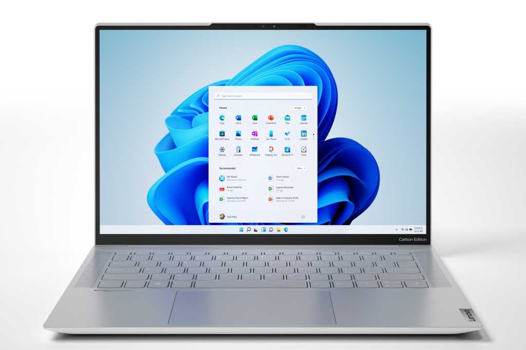 Lenovo ideapad slim 7 carbon windows 11 experience 100901692 orig.jpg