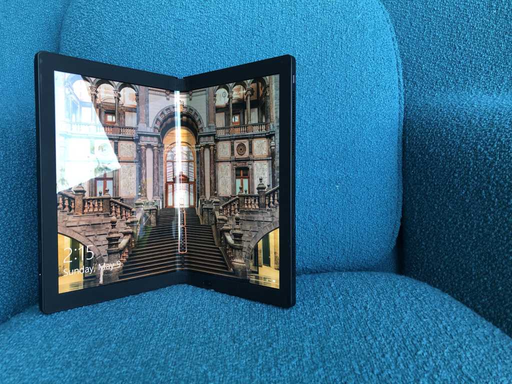 Lenovo thinkpad x1 fold standing folded farther 100887815 orig.jpg