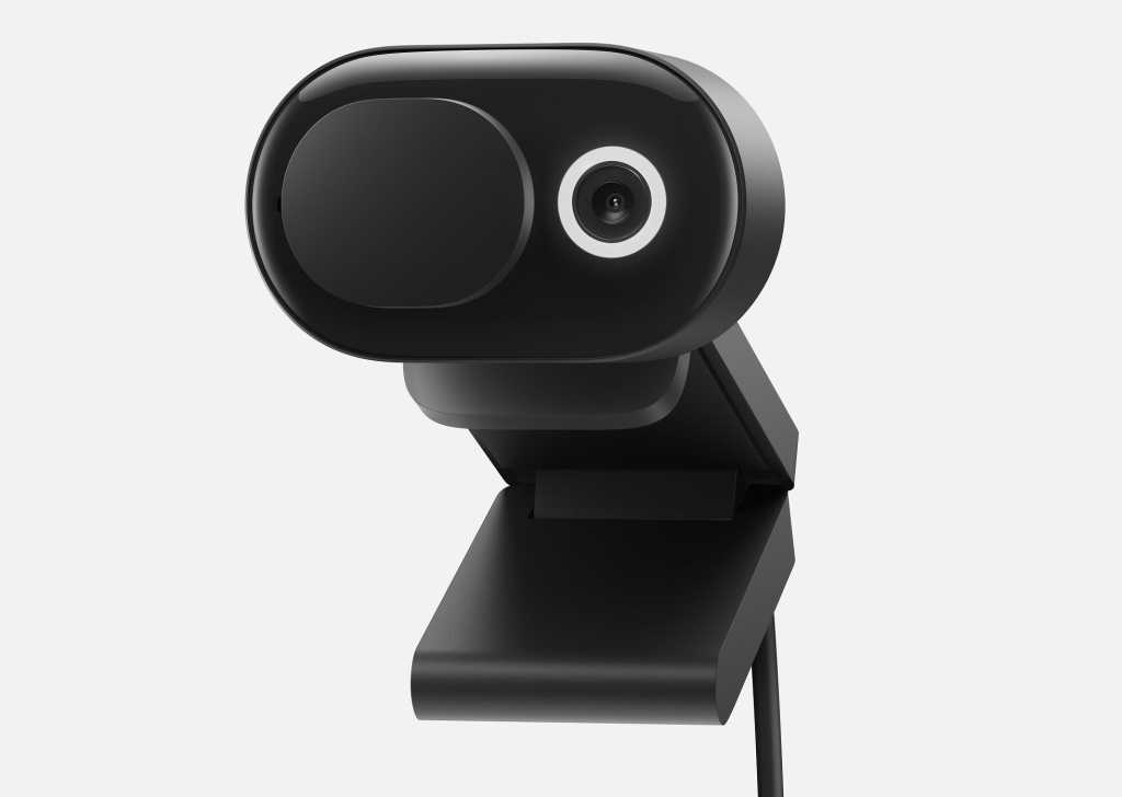 Microsoft modern webcam cropped 100884594 orig 1.jpg