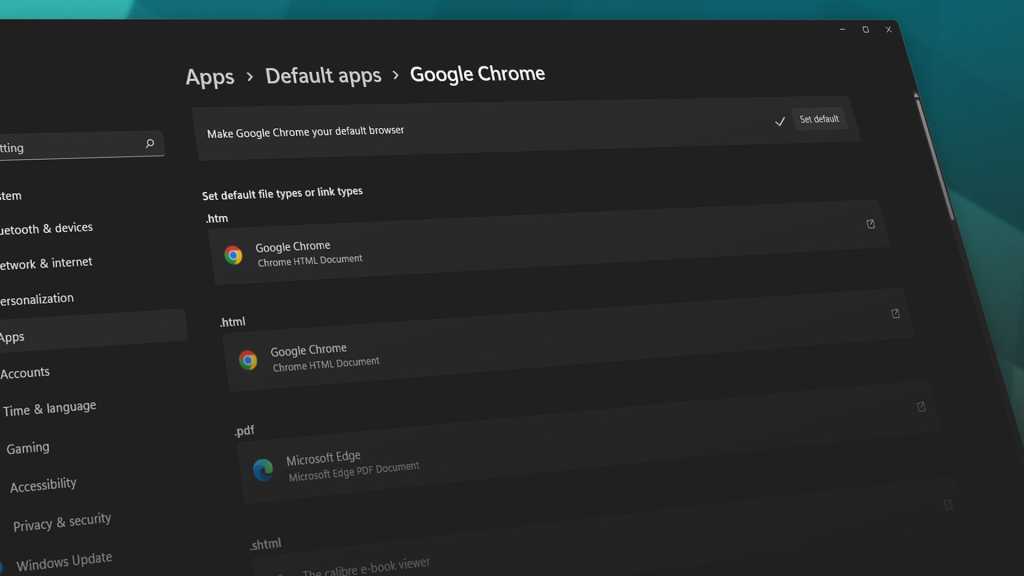 Windows 11 default apps.jpg