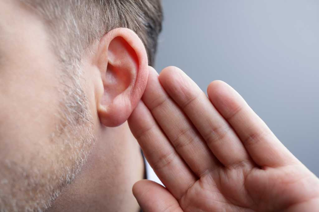 Gettyimages 505068470 eavesdropping 100796171 orig.jpg