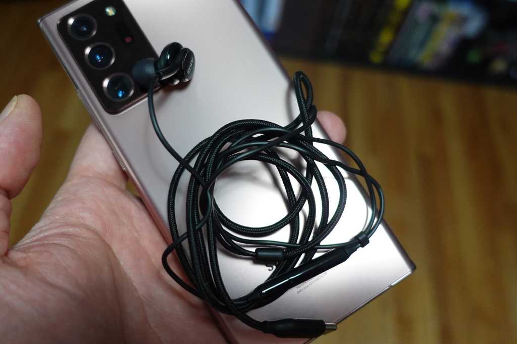 Note 20 usb c earbuds 100853985 orig.jpg