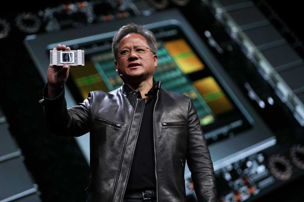 Nvidia volta tesla v100 2 100722222 orig.jpg