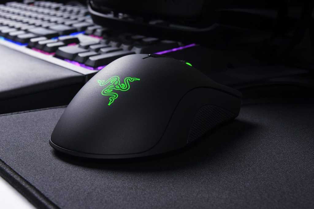 Razer deathadder elite 100819840 orig 2.jpg